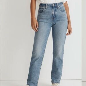 Madewell Curvy 90s Straight Jeans